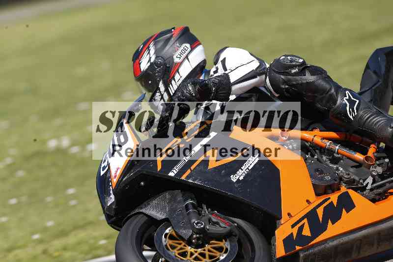 /43 08.08.2025 Discover the Bike ADR/Race 3 rot/508